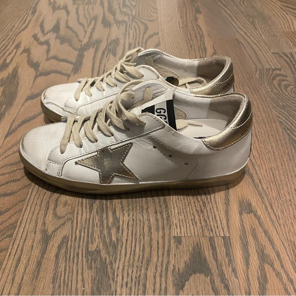 Golden Goose Women’s super-star sneakers size 35